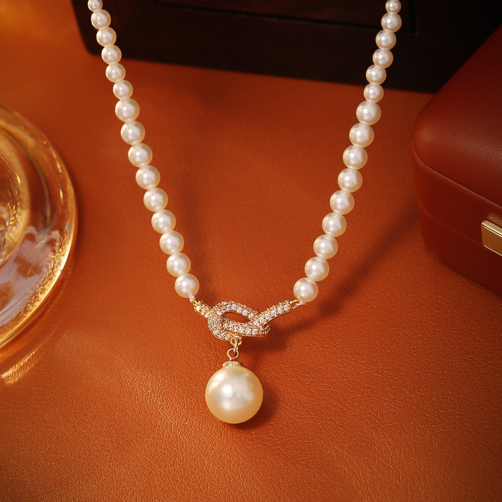 Affordable Luxury Fashion Knotted Pearl Pendant Necklace