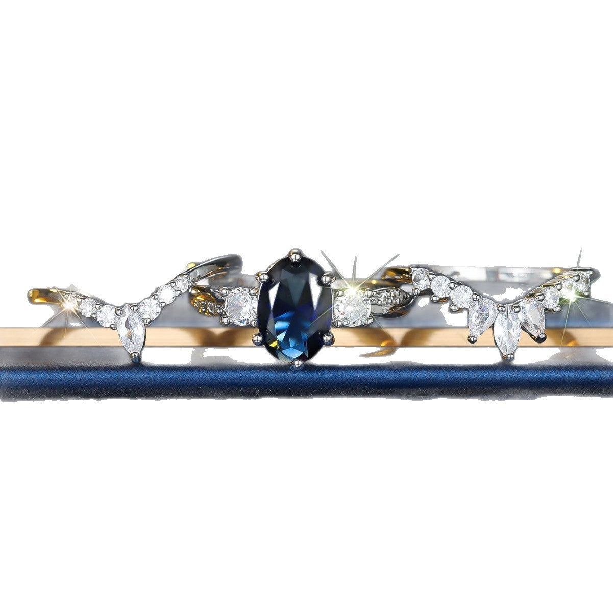 Platinum Egg-shaped Sapphire Blue Diamond Water Drop Shining Three-piece Unique Ring
