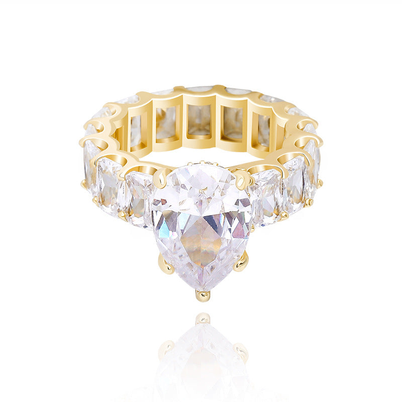 Luxury Fashion Iced Out Bling Water Drop Pinky Baguette Finger Rings For Girls Women Charm Engagement Jewelry Gifts