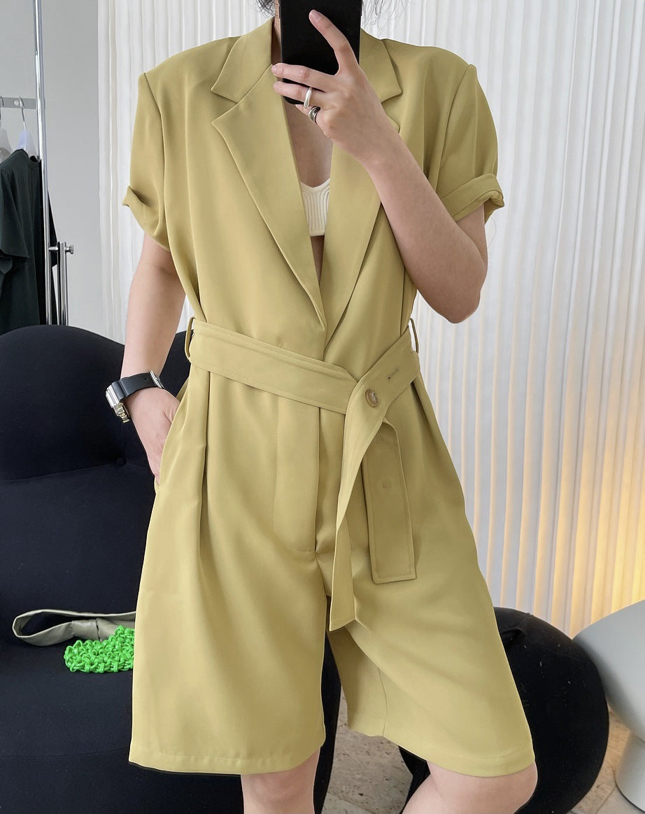 Simple Suit-style Turn-over Collar Waistband Jumpsuit Wide-leg Crisp Loose Shorts Women