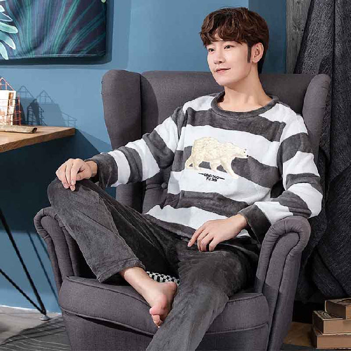Flannel Pajamas Men's Autumn And Winter Warm Suit Youth Round Neck Fashion Casual Suitable For Daily Wear Homewear