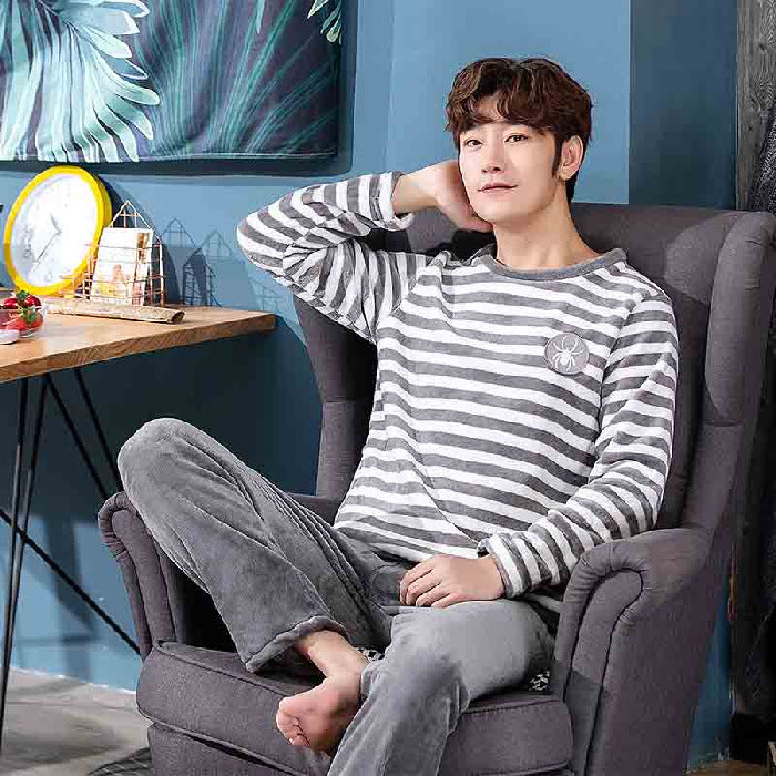 Flannel Pajamas Men's Autumn And Winter Warm Suit Youth Round Neck Fashion Casual Suitable For Daily Wear Homewear