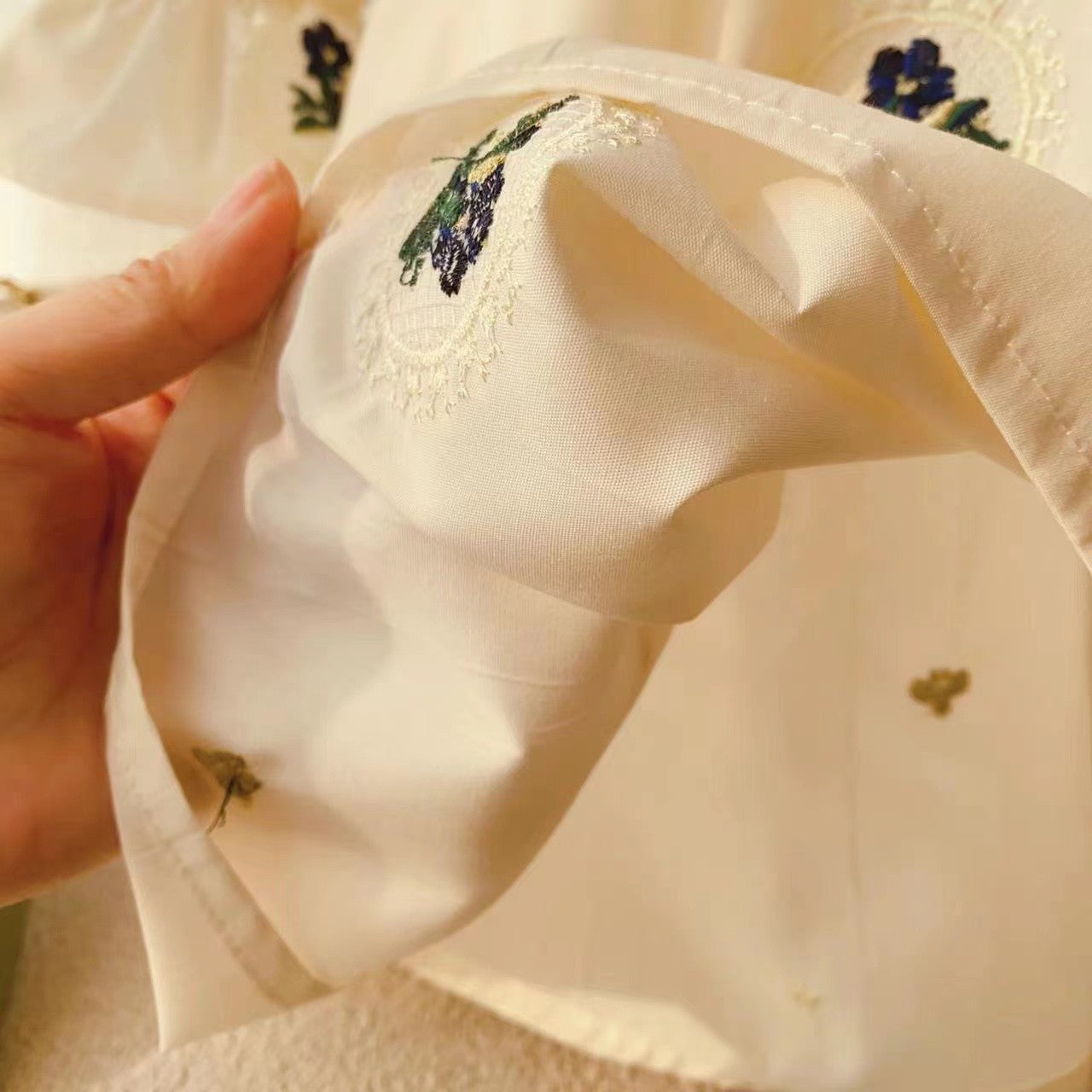 New Girls Flower Embroidery Complex Dress