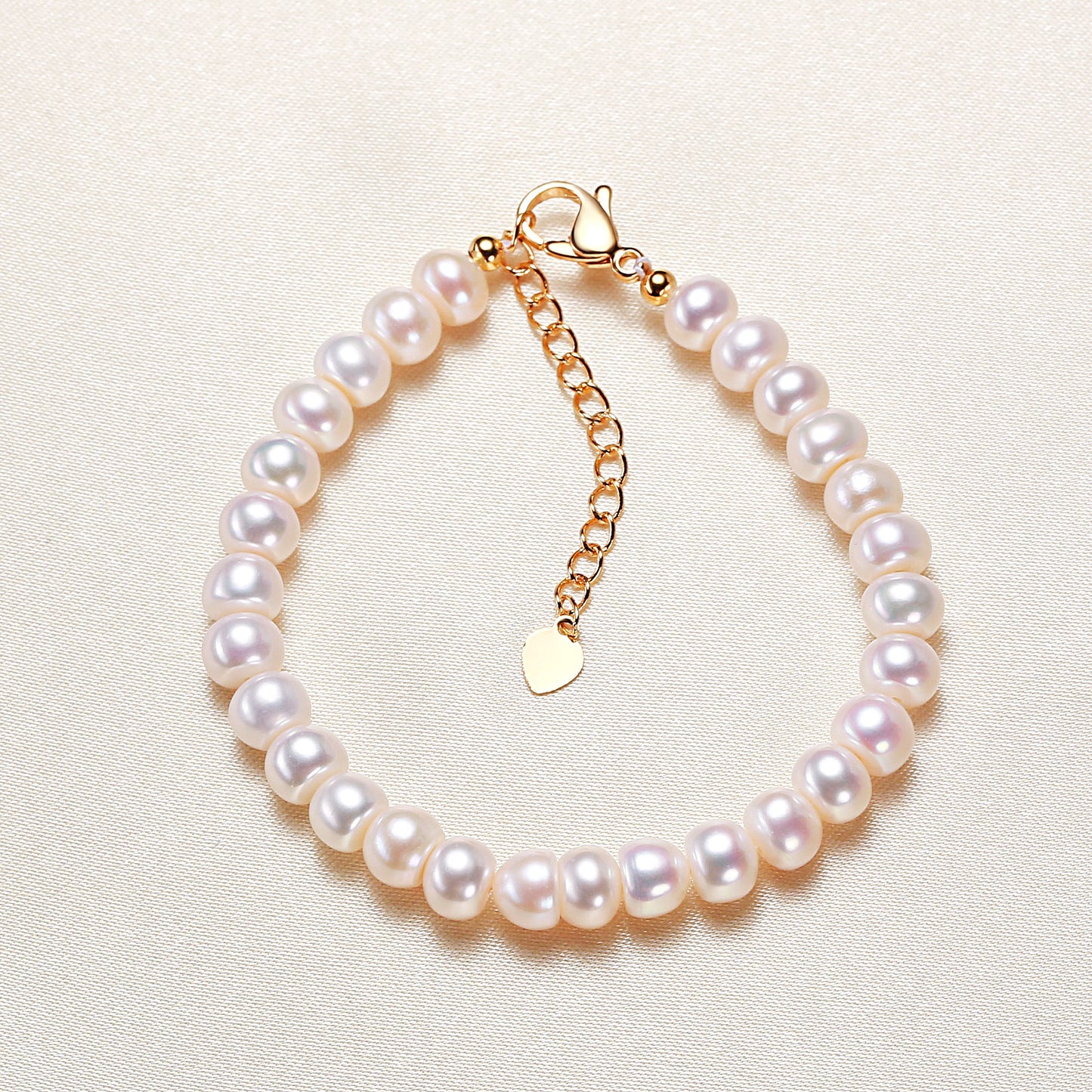 Freshwater Pearl Plain White Bracelet