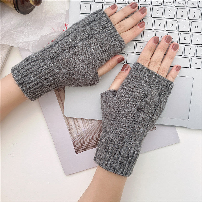 Half Finger Leaky Wool Knitted Gloves Short